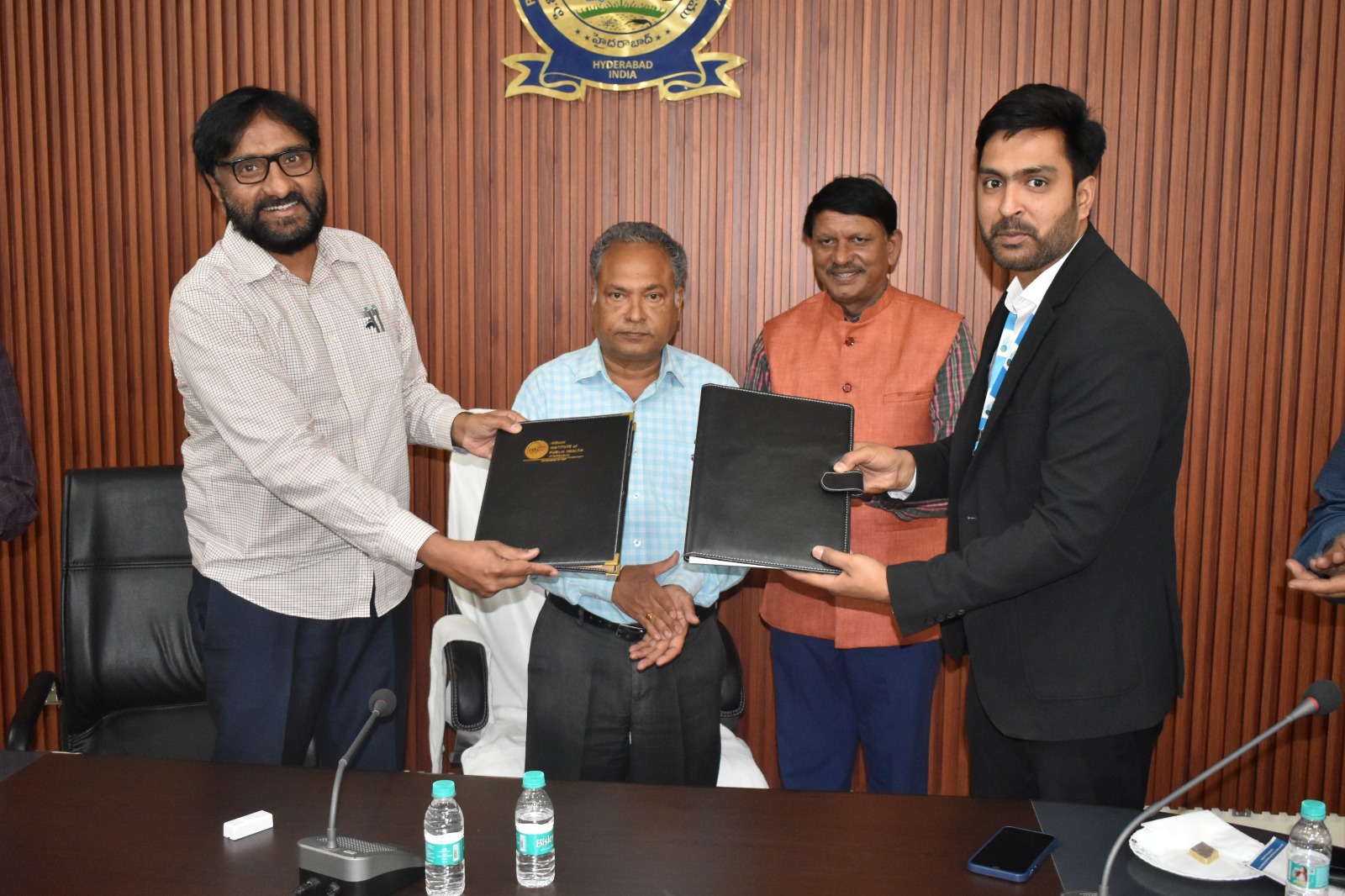 PVNRTVU signed MoU with Indian Institute of Public Health, Hyderabad 